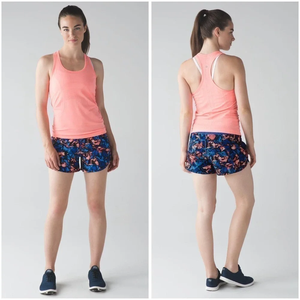 Lululemon Tracker Short IV Sz 4 Paint Storm Harbor Blue Multi Women's Activewear